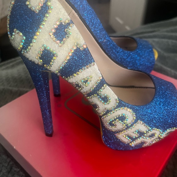 Custom NFL Los Angeles San Diego Chargers heels pumps (5 1/2”). One of a kind. - Picture 6 of 8